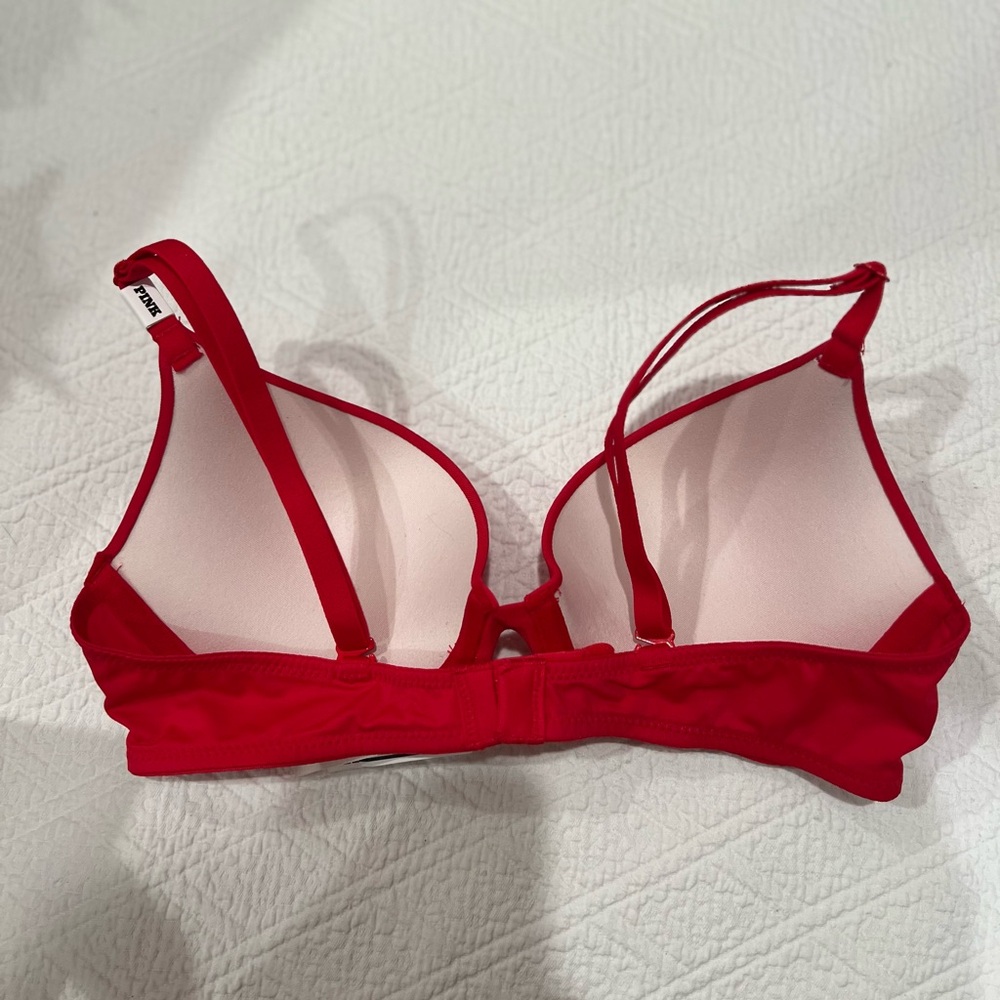 Victoria’s Secret Pink Push Up Bra - Picture 3 of 4